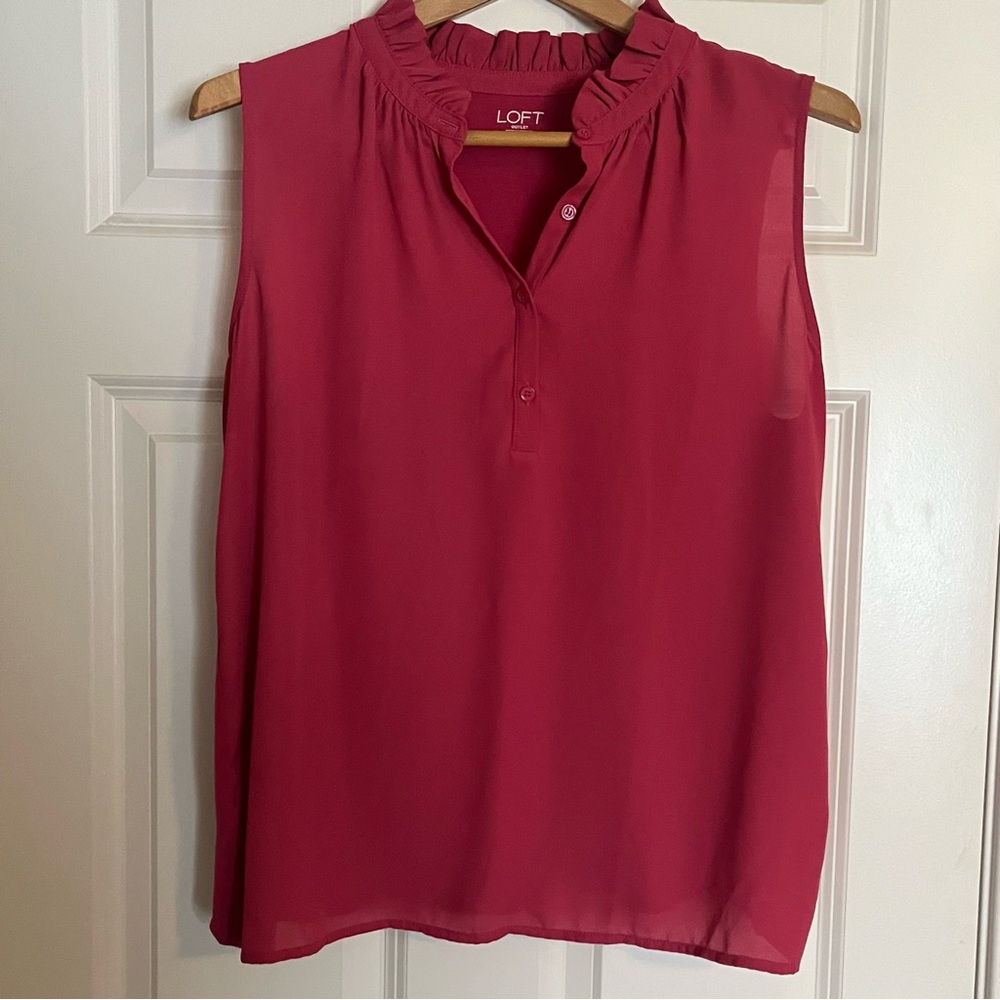 LOFT Women's Sleeveless Pink Top